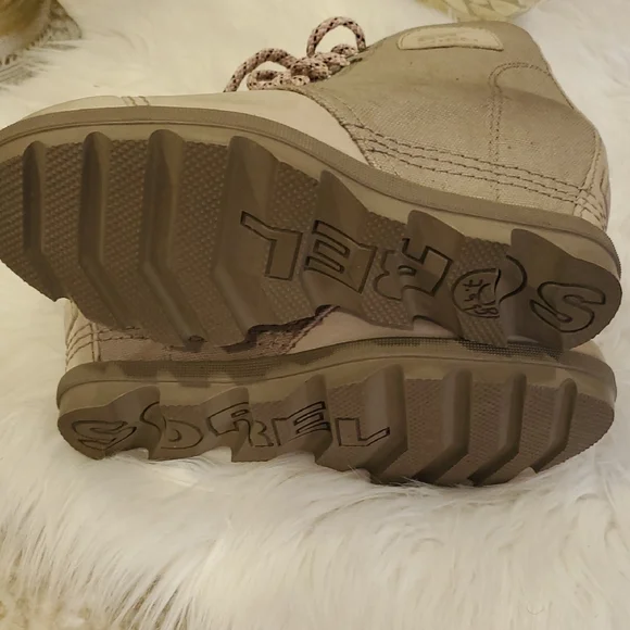 Sorel Wedge Boots  Size 7 - Picture 10 of 12